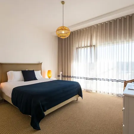 Auberge de jeunesse Nova Nautic & Nature Eira do Chão