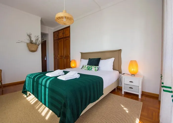 Albergue Nova Nautic & Nature Eira do Chão