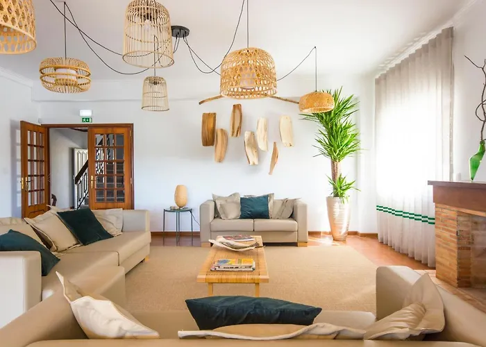 Albergue Nova Nautic & Nature Eira do Chão